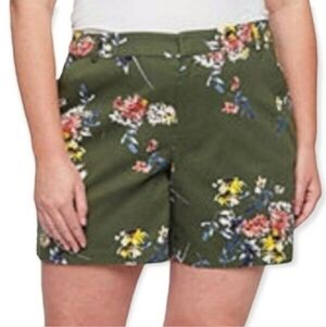 a.n.a. Olive Green Floral Twill Chino Shorts Women's Size 18W Casual Summer EUC